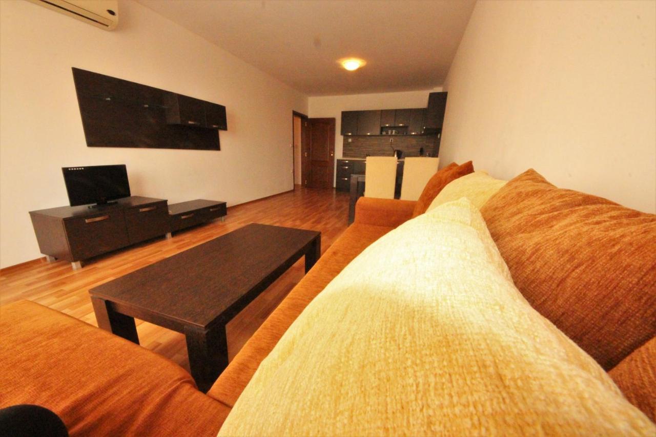 Menada Diamant Apartments Sunny Beach Esterno foto