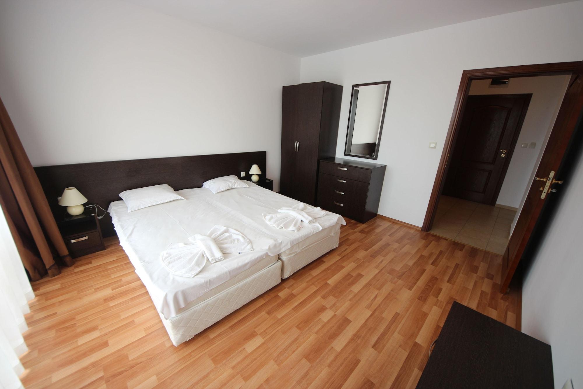 Menada Diamant Apartments Sunny Beach Esterno foto