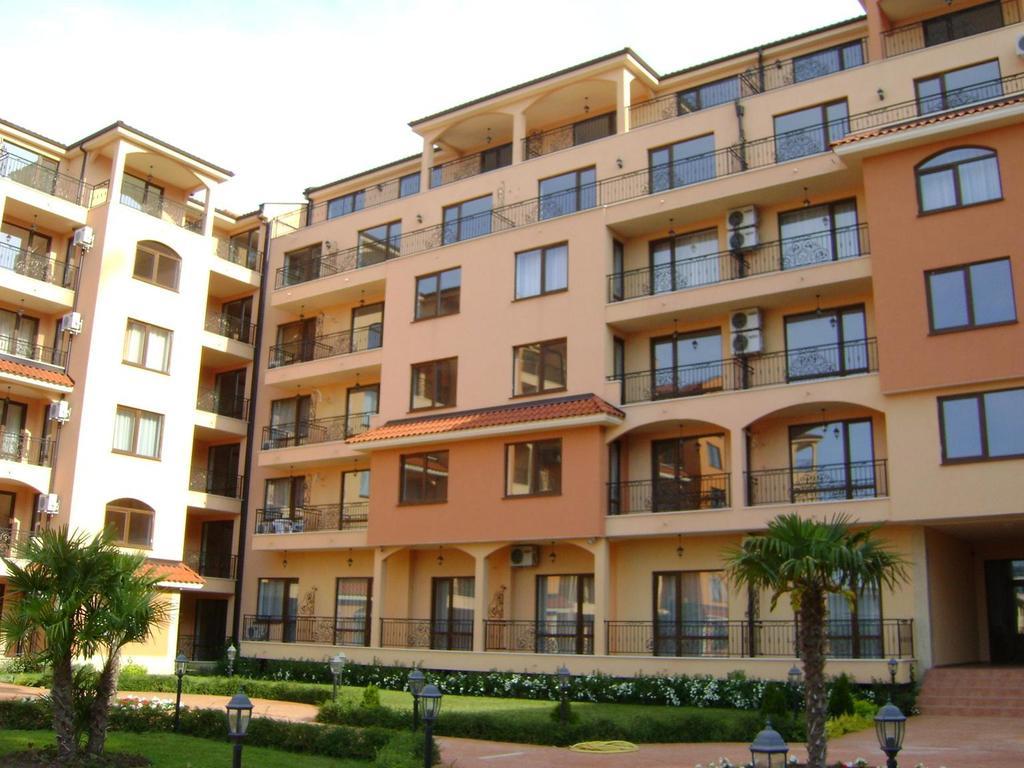 Menada Diamant Apartments Sunny Beach Esterno foto