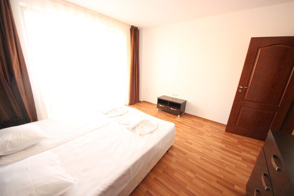 Menada Diamant Apartments Sunny Beach Esterno foto