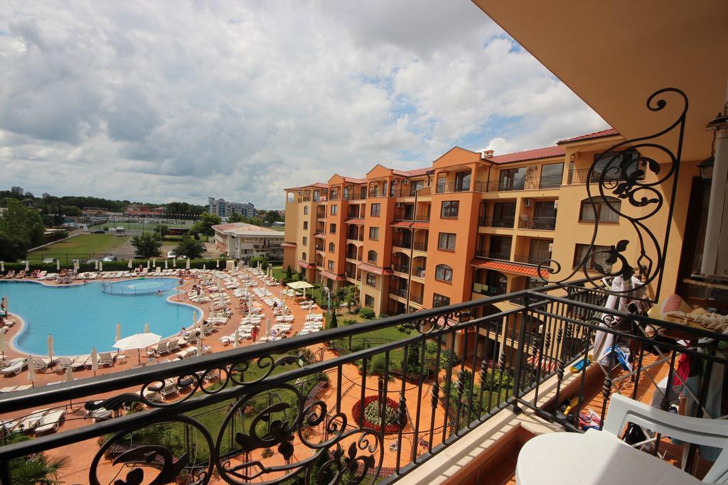 Menada Diamant Apartments Sunny Beach Esterno foto