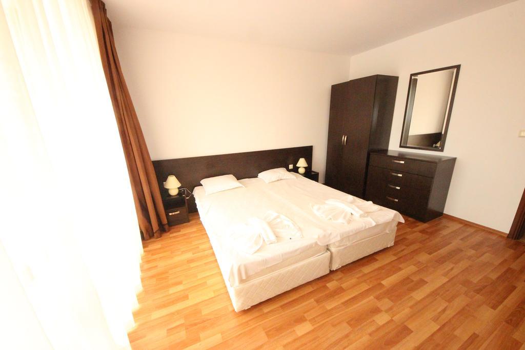 Menada Diamant Apartments Sunny Beach Esterno foto