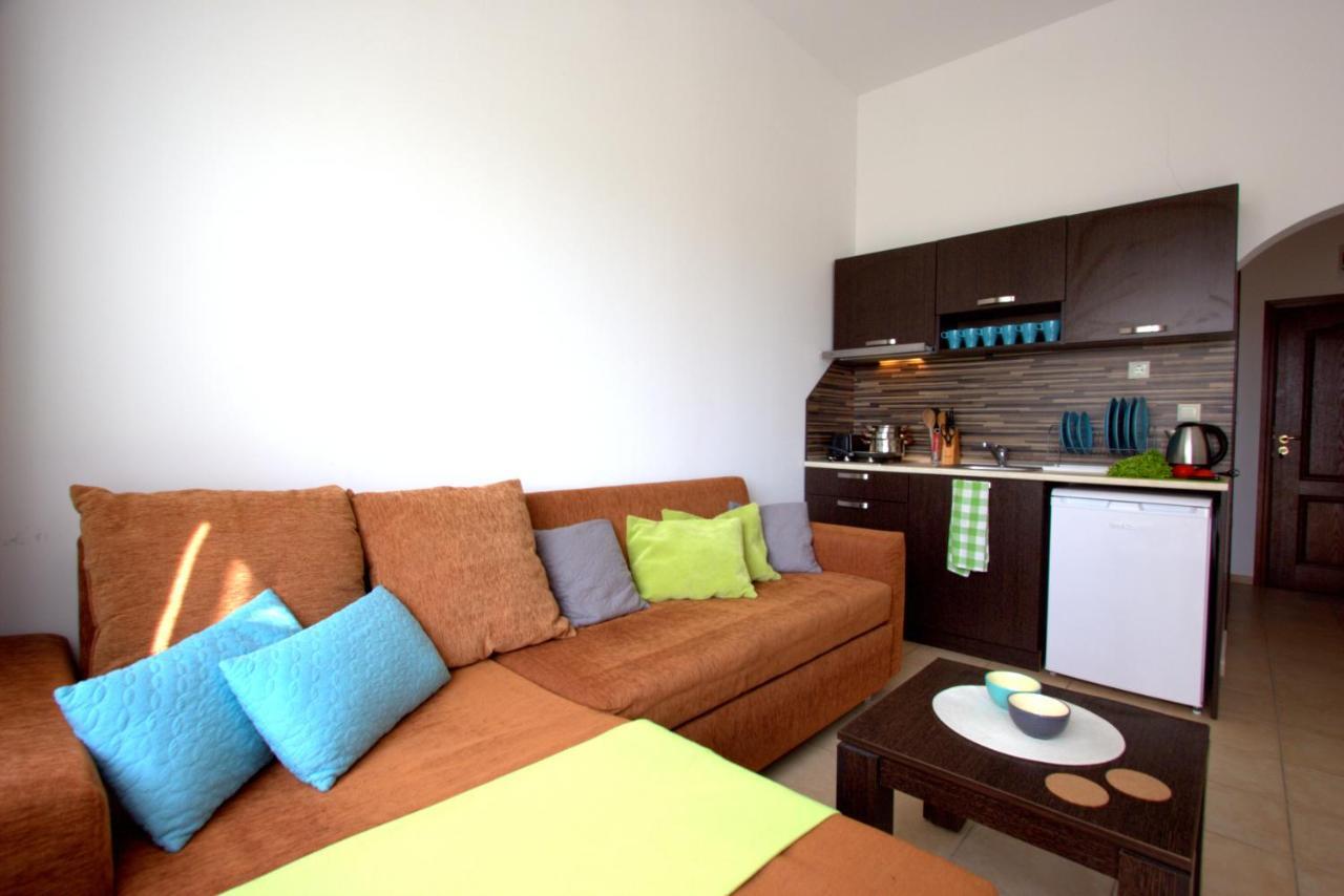 Menada Diamant Apartments Sunny Beach Esterno foto